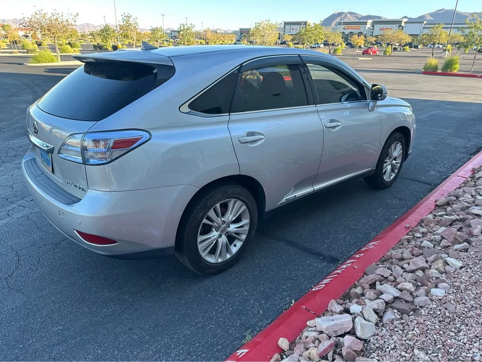 2011 Lexus RX 3rd Gen - Image 4 of 7