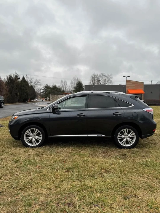 2011 Lexus RX 3rd Gen - Image 5 of 16