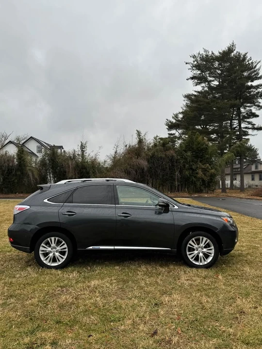 2011 Lexus RX 3rd Gen - Image 2 of 16