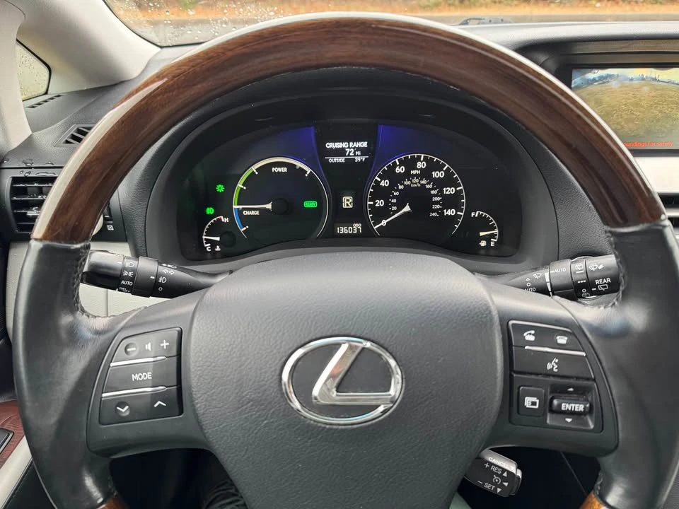 2011 Lexus RX 3rd Gen - Image 16 of 16