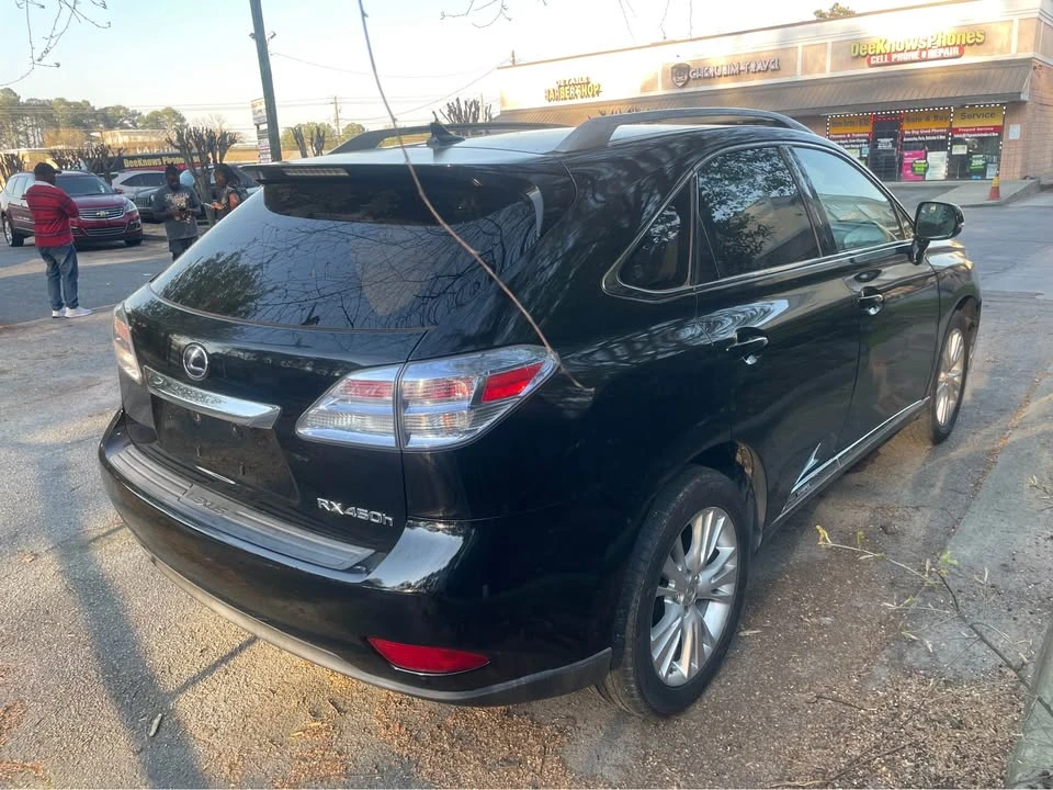 2011 Lexus RX 3rd Gen - Image 16 of 19