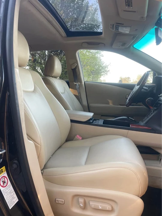 2011 Lexus RX 3rd Gen - Image 15 of 19