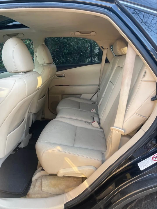 2011 Lexus RX 3rd Gen - Image 10 of 19