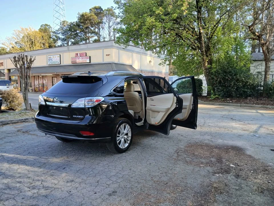 2011 Lexus RX 3rd Gen - Image 12 of 17