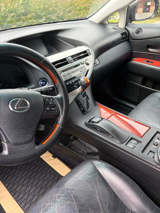 2011 Lexus RX 3rd Gen - Image 5 of 7