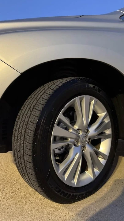 2011 Lexus RX 3rd Gen - Image 15 of 16