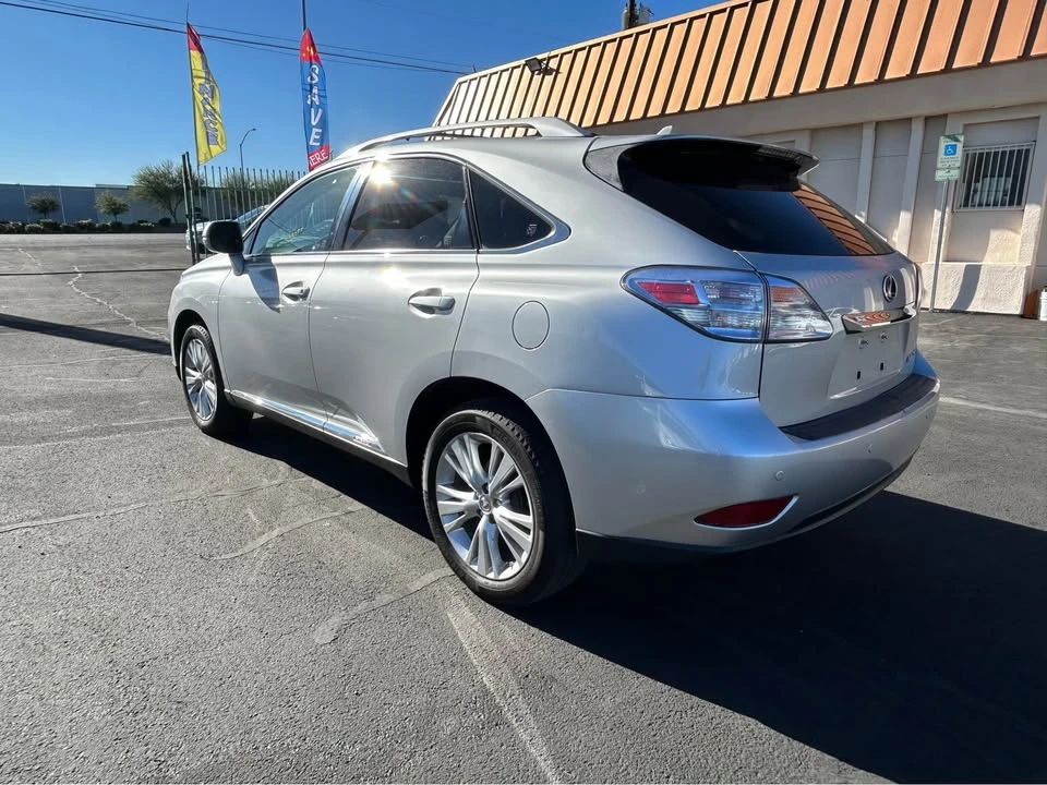 2011 Lexus RX 3rd Gen - Image 2 of 13