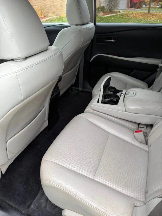 2011 Lexus RX 3rd Gen - Image 6 of 15