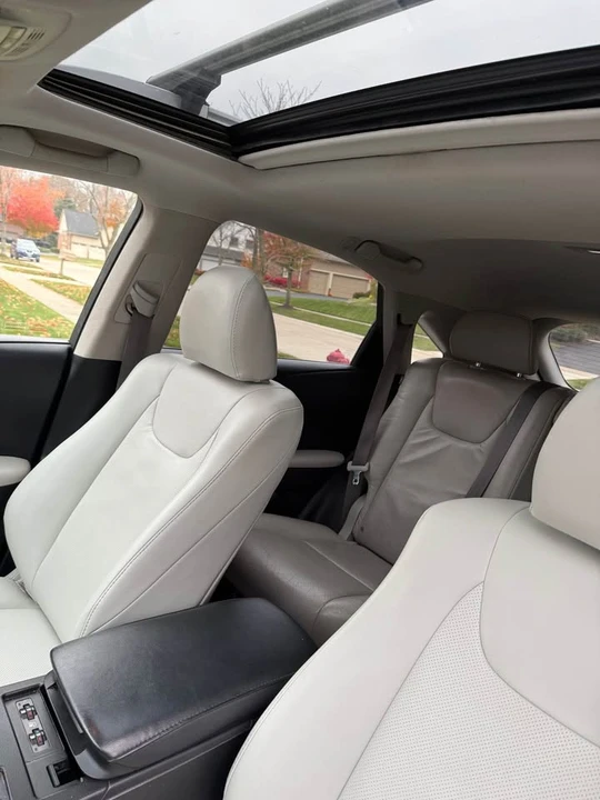 2011 Lexus RX 3rd Gen - Image 15 of 15