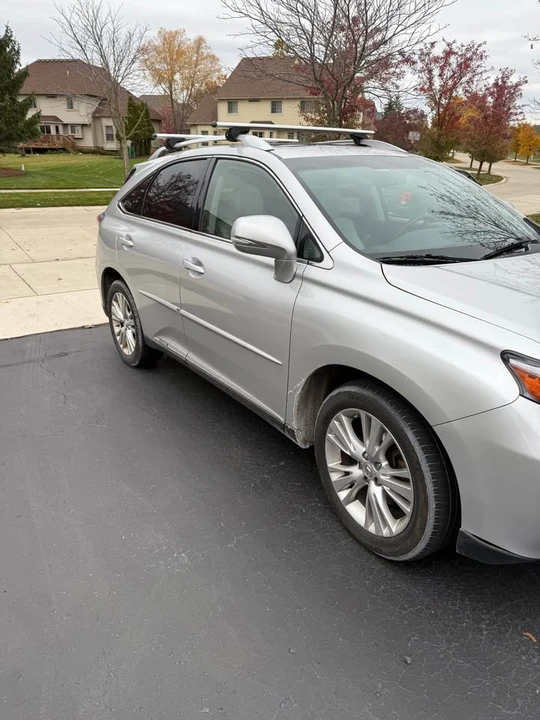 2011 Lexus RX 3rd Gen - Image 2 of 15