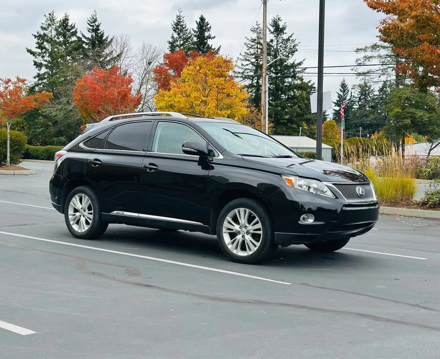 2011 Lexus RX 3rd Gen - Image 2 of 16