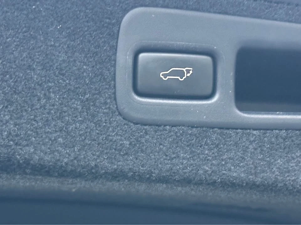 2011 Lexus RX 3rd Gen - Image 10 of 16