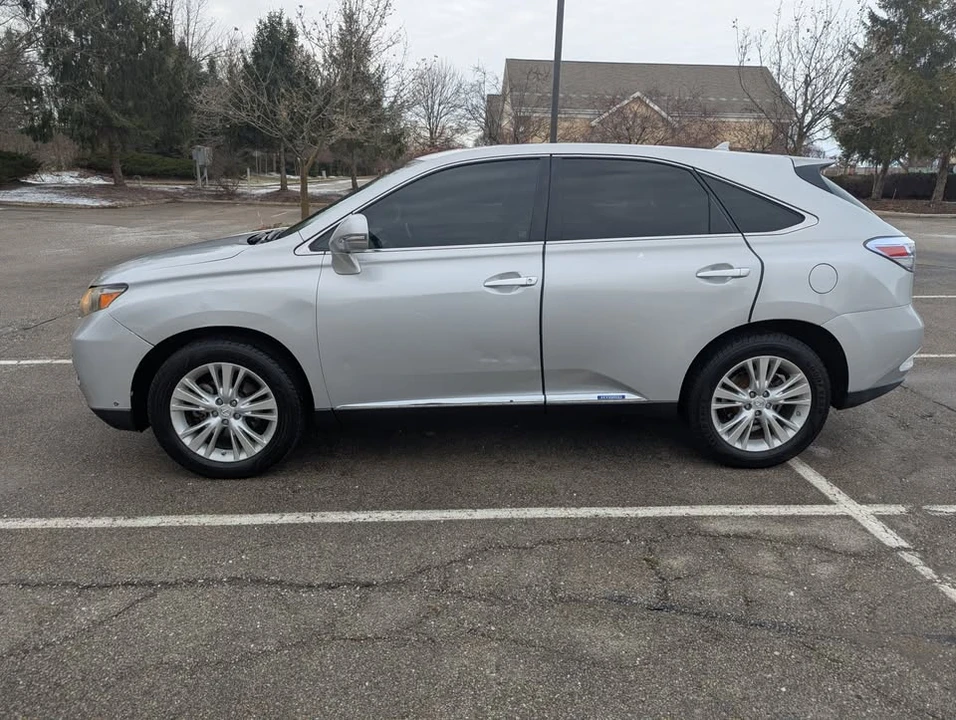 2011 Lexus RX 3rd Gen - Image 2 of 13