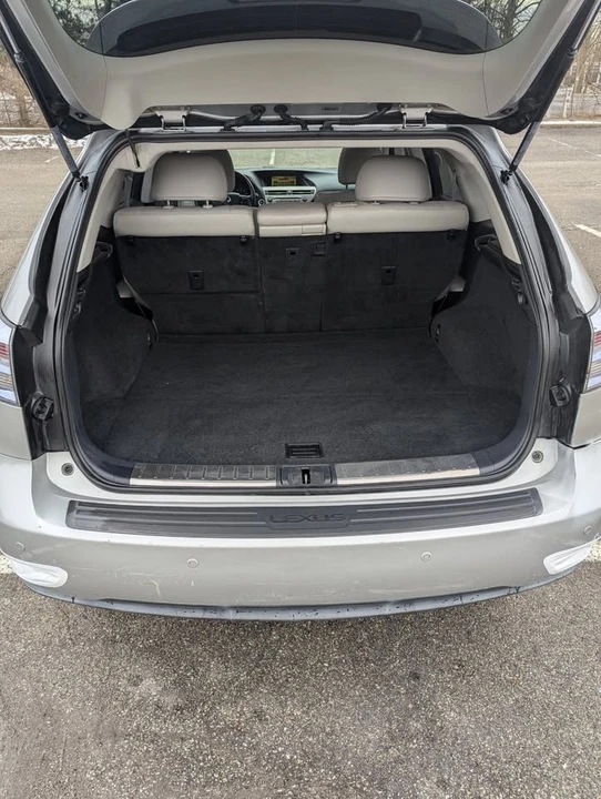 2011 Lexus RX 3rd Gen - Image 10 of 13
