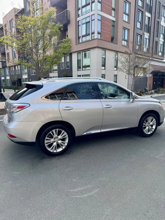 2011 Lexus RX 3rd Gen - Image 6 of 13