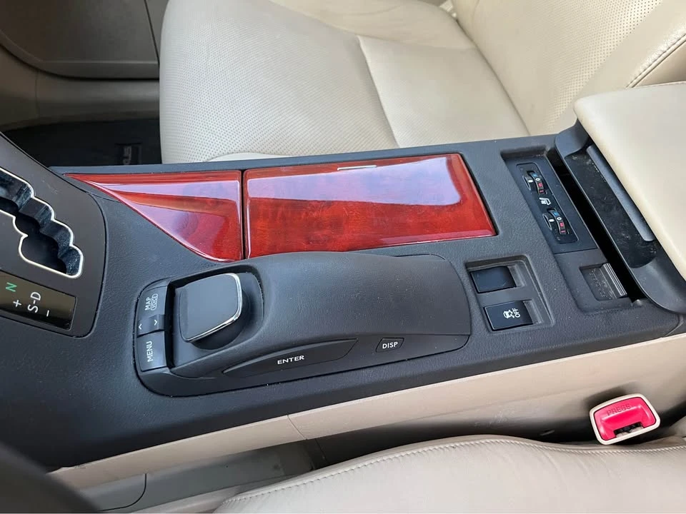 2011 Lexus RX 3rd Gen - Image 14 of 18