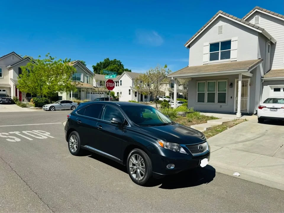 2011 Lexus RX 3rd Gen - Image 8 of 14