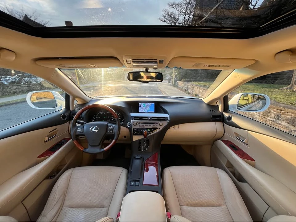 2011 Lexus RX 3rd Gen - Image 7 of 18