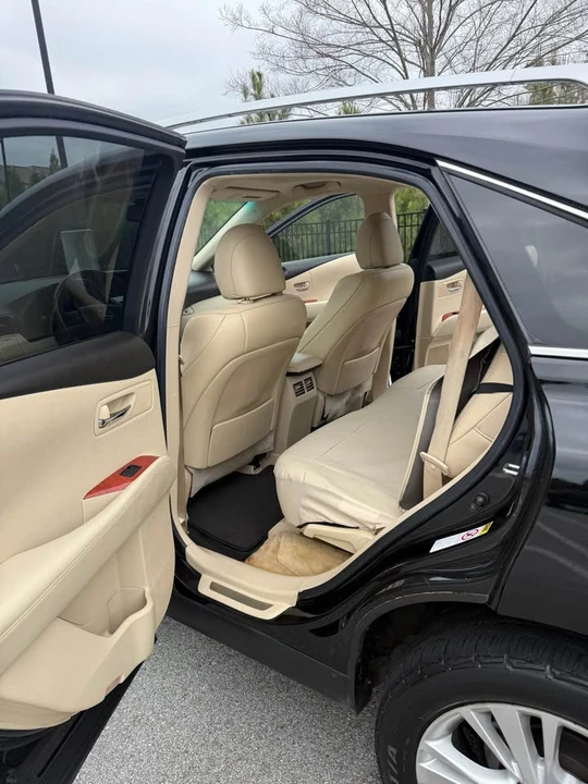 2011 Lexus RX 3rd Gen - Image 12 of 17