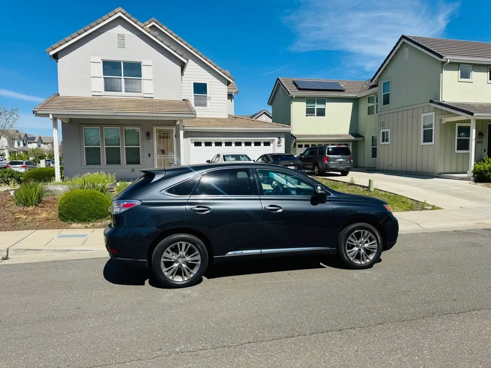 2011 Lexus RX 3rd Gen - Image 5 of 14