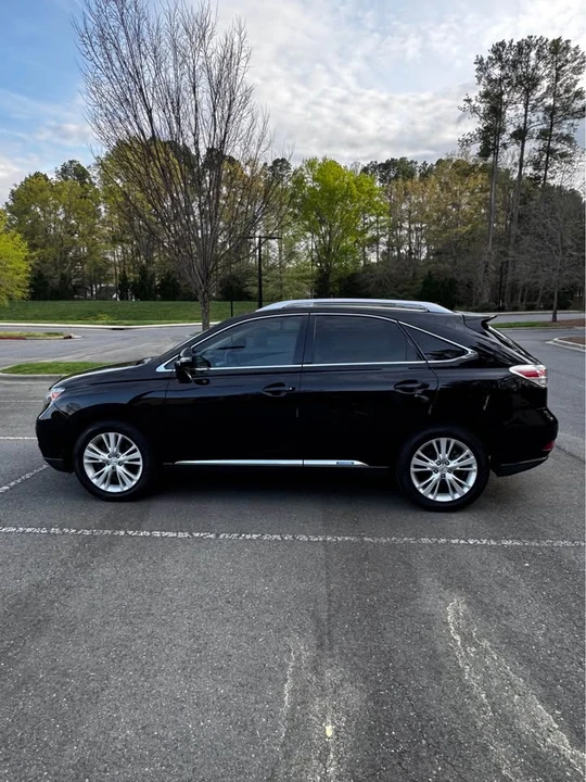 2011 Lexus RX 3rd Gen - Image 6 of 16