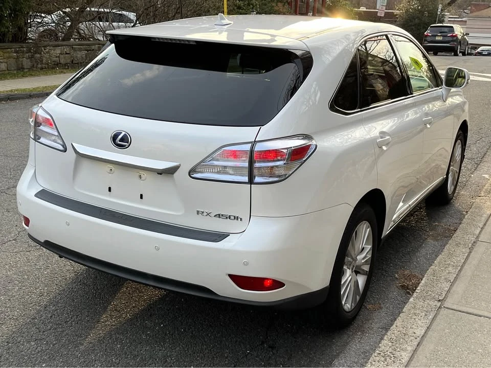 2011 Lexus RX 3rd Gen - Image 6 of 18
