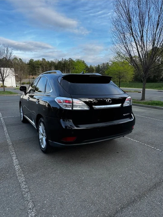 2011 Lexus RX 3rd Gen - Image 5 of 16