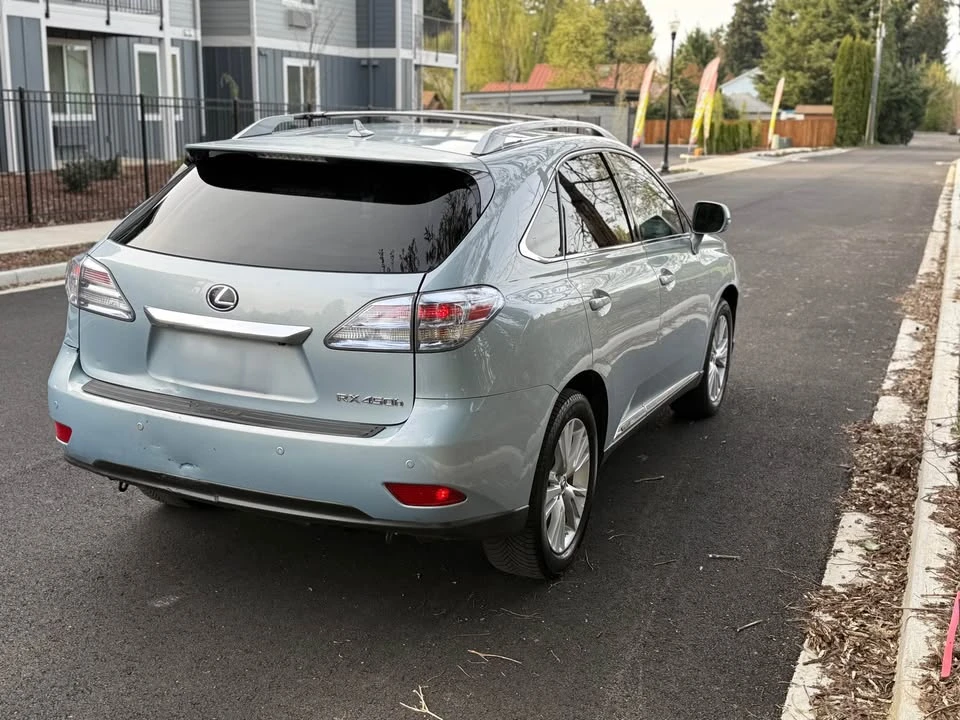 2011 Lexus RX 3rd Gen - Image 6 of 13