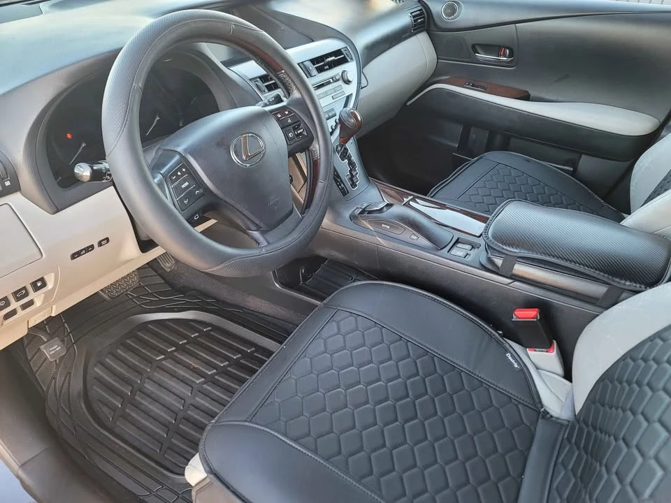 2011 Lexus RX 3rd Gen - Image 10 of 13