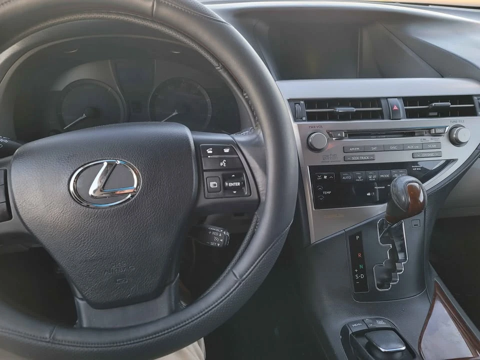 2011 Lexus RX 3rd Gen - Image 13 of 13
