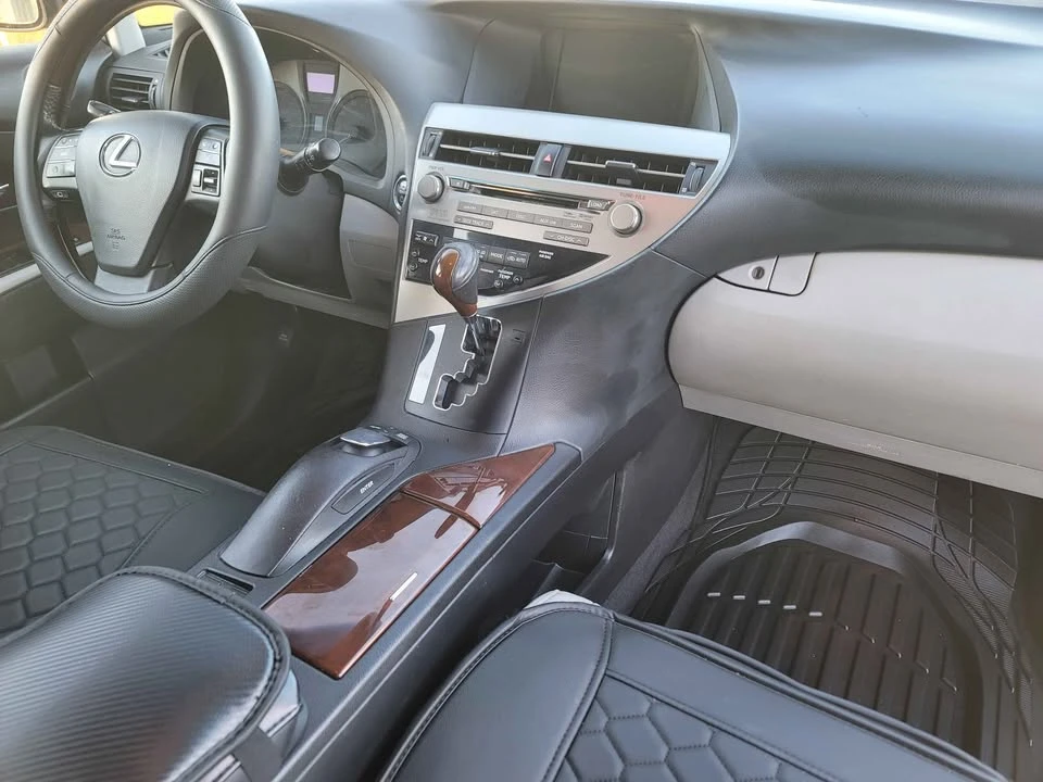 2011 Lexus RX 3rd Gen - Image 12 of 13