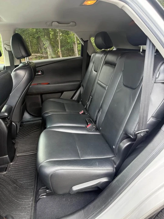 2011 Lexus RX 3rd Gen - Image 10 of 19