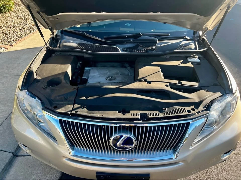 2011 Lexus RX 3rd Gen - Image 9 of 9