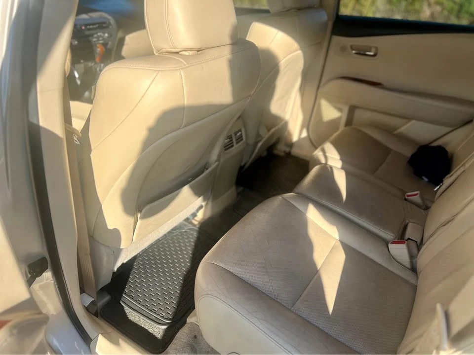 2011 Lexus RX 3rd Gen - Image 7 of 9