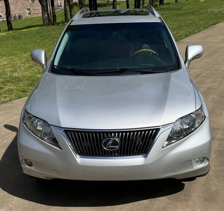 2011 Lexus RX 3rd Gen - Image 2 of 10