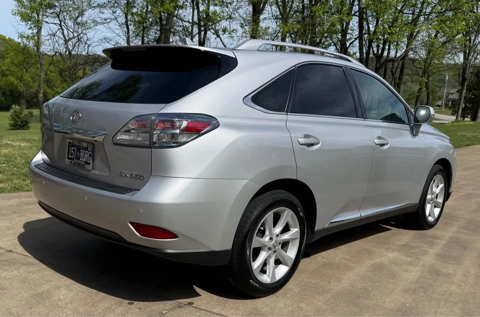 2011 Lexus RX 3rd Gen - Image 4 of 10