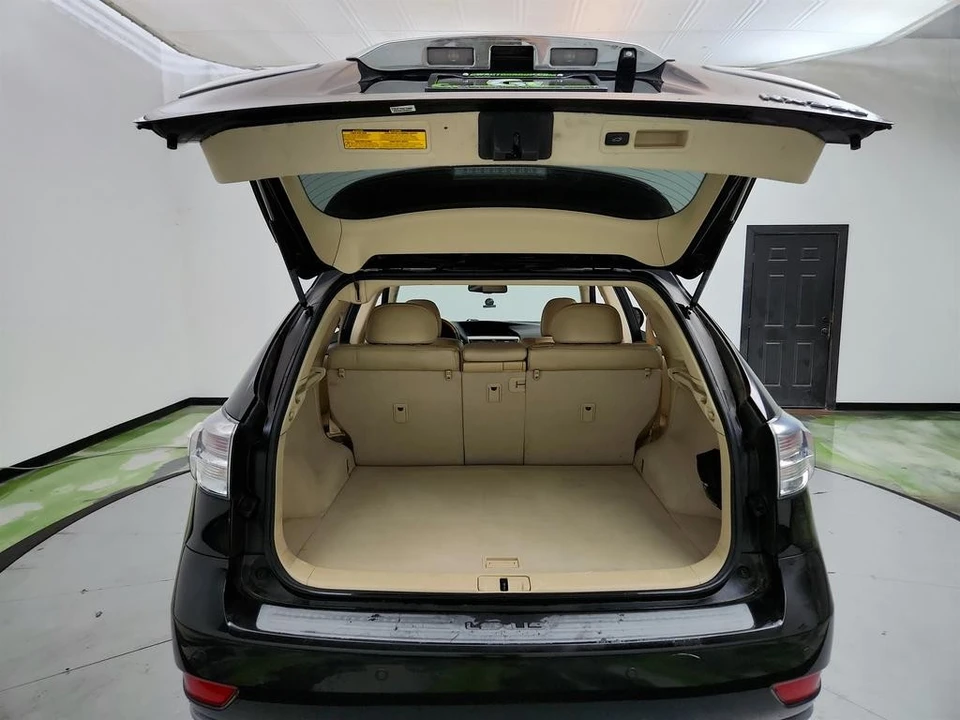 2011 Lexus RX 3rd Gen - Image 29 of 31