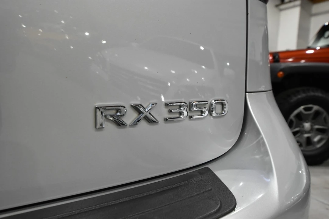 2011 Lexus RX 3rd Gen - Image 8 of 21