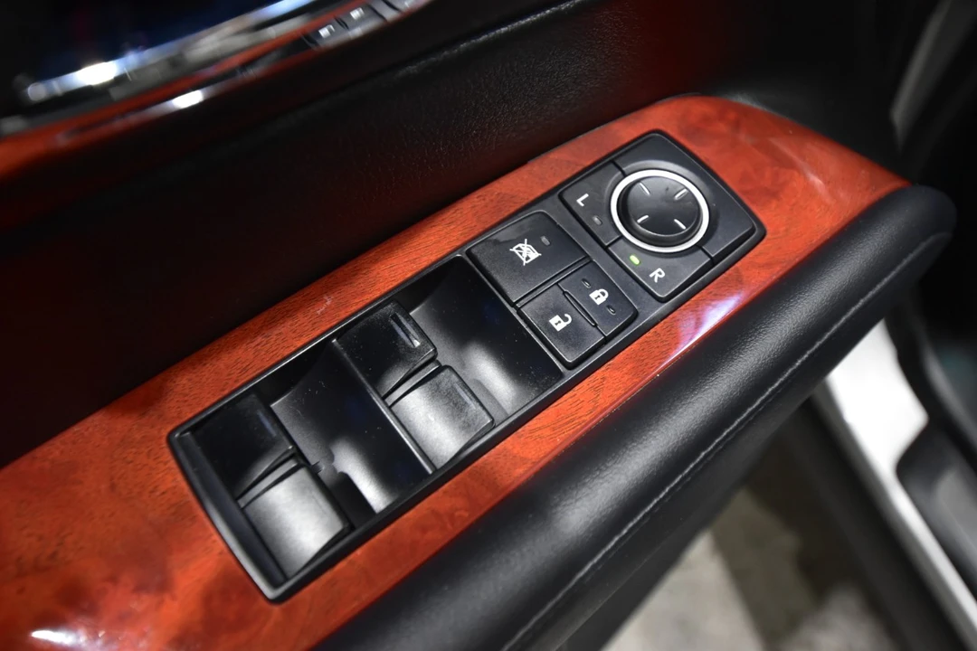 2011 Lexus RX 3rd Gen - Image 13 of 21