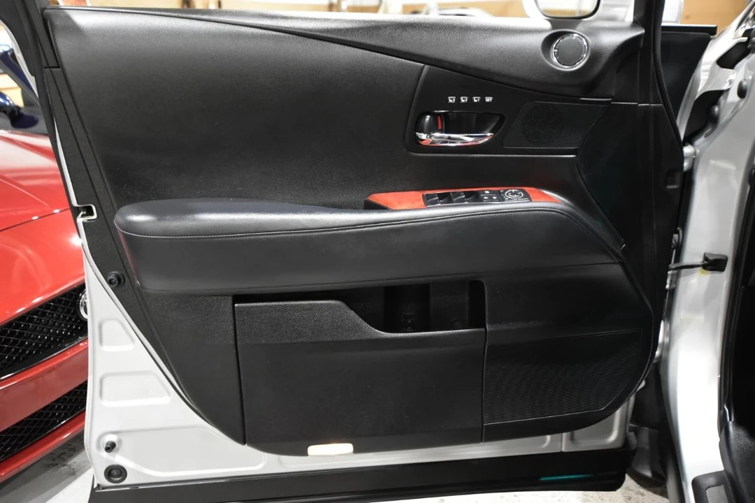 2011 Lexus RX 3rd Gen - Image 12 of 12
