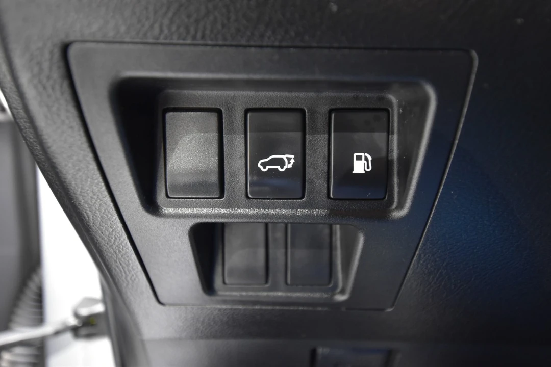 2011 Lexus RX 3rd Gen - Image 15 of 21