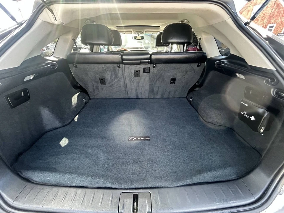 2011 Lexus RX 3rd Gen - Image 17 of 21