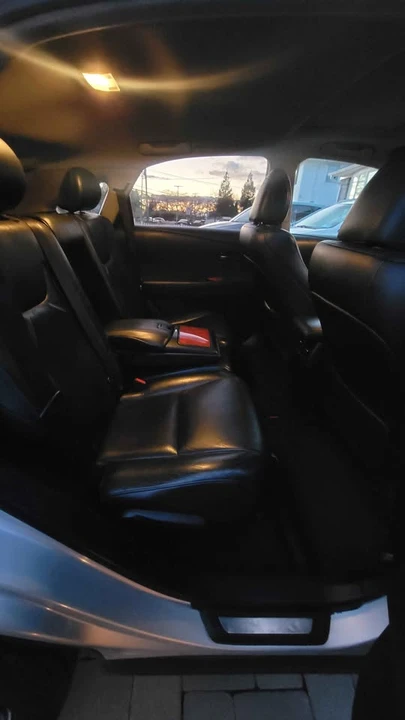 2011 Lexus RX 3rd Gen - Image 7 of 10