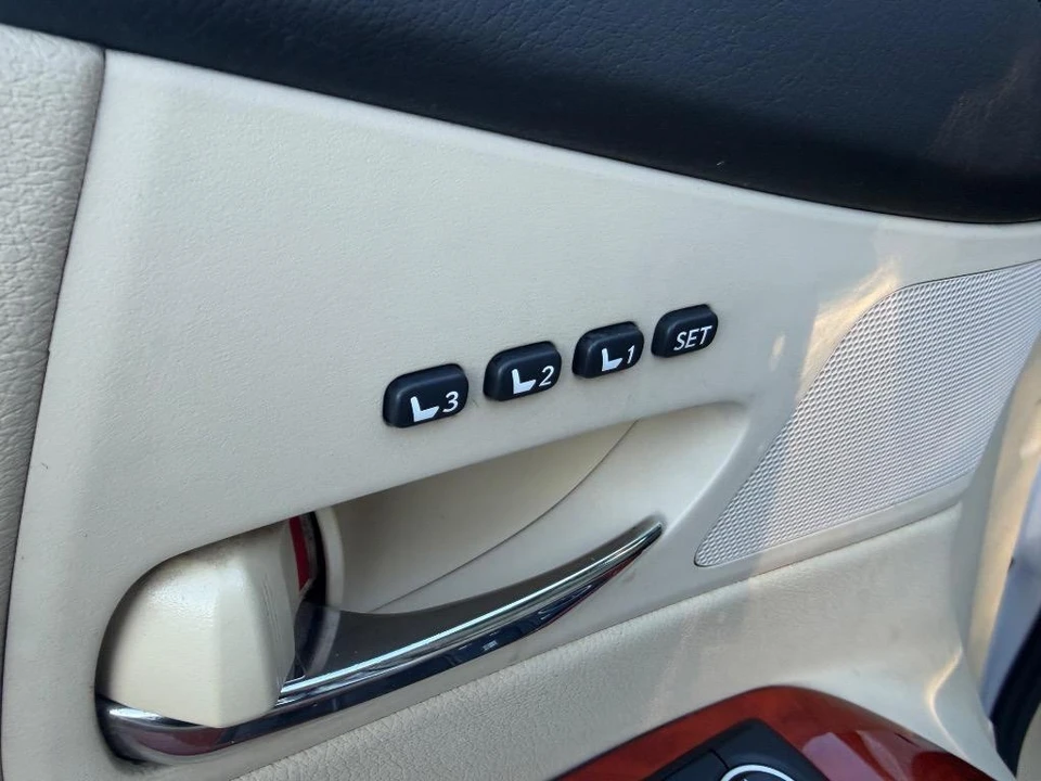 2011 Lexus RX 3rd Gen - Image 6 of 21