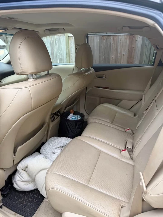 2011 Lexus RX 3rd Gen - Image 6 of 9