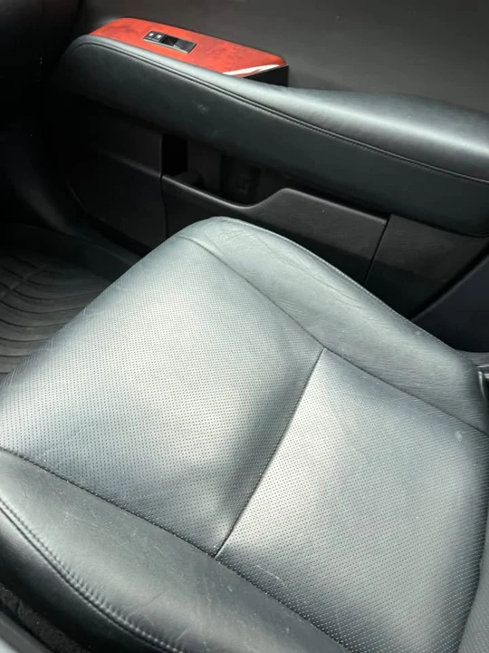 2011 Lexus RX 3rd Gen - Image 9 of 10