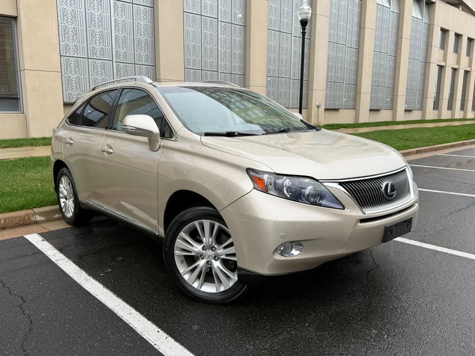 2011 Lexus RX 3rd Gen - Image 2 of 19
