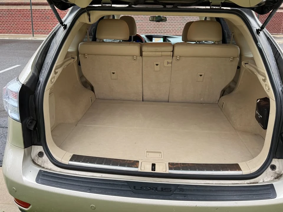 2011 Lexus RX 3rd Gen - Image 9 of 19