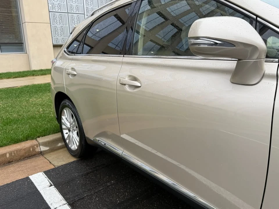 2011 Lexus RX 3rd Gen - Image 5 of 19