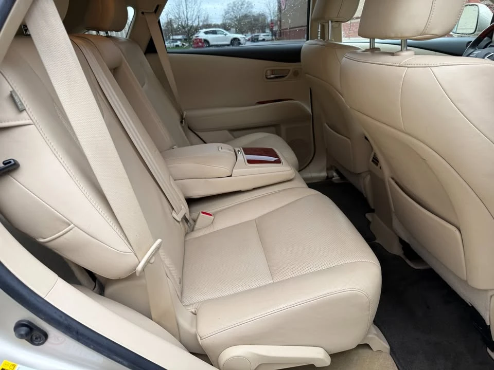 2011 Lexus RX 3rd Gen - Image 14 of 19